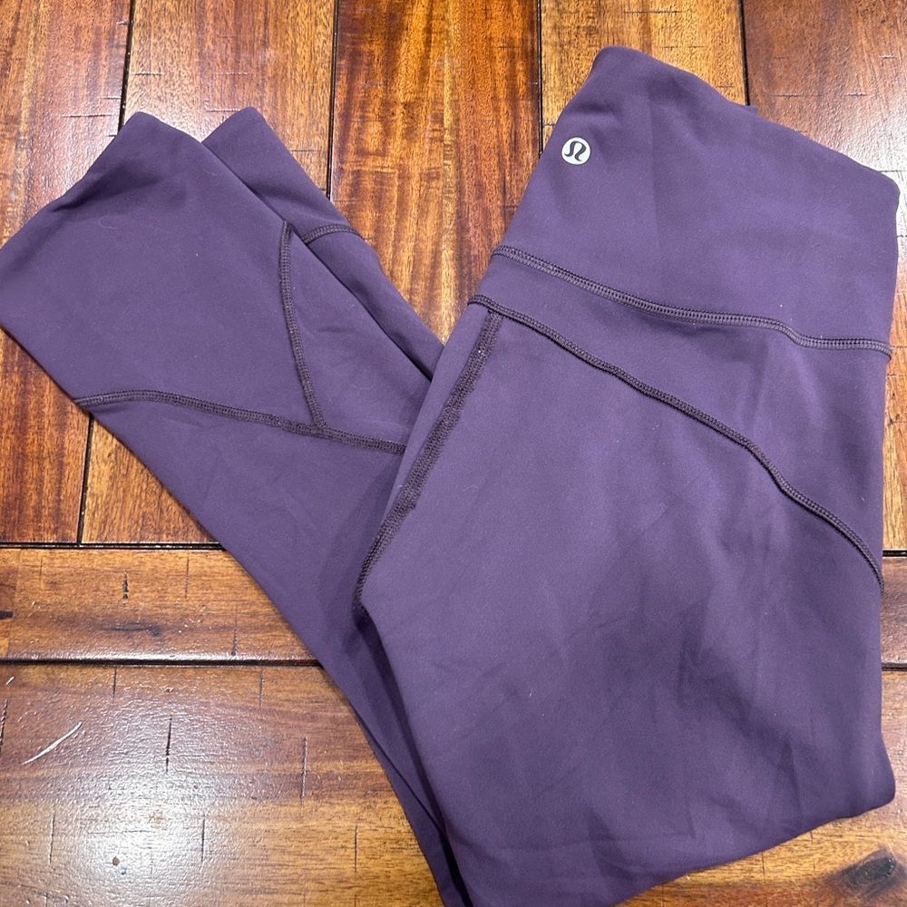 Lululemon In Movement Crop 19”